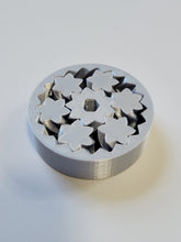 Load image into Gallery viewer, Planetary Gear Fidget Toy
